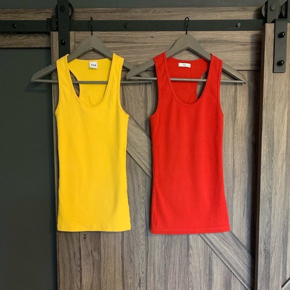 Set of 2 TNA racer-back tanks, Small - Picture 1 of 9